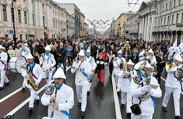 Санкт-Петербург готовится к празднованию Дня Города